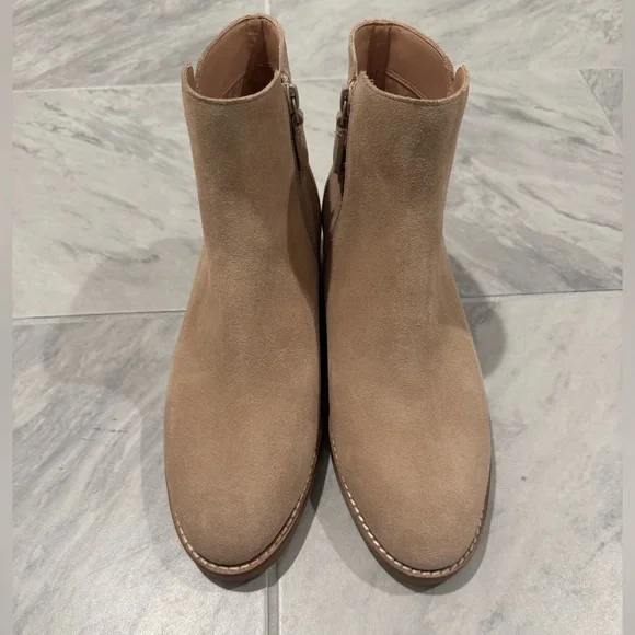 Cole Haan Hampshire Buckle Ankle Boot Size 8 - Picture 4 of 9